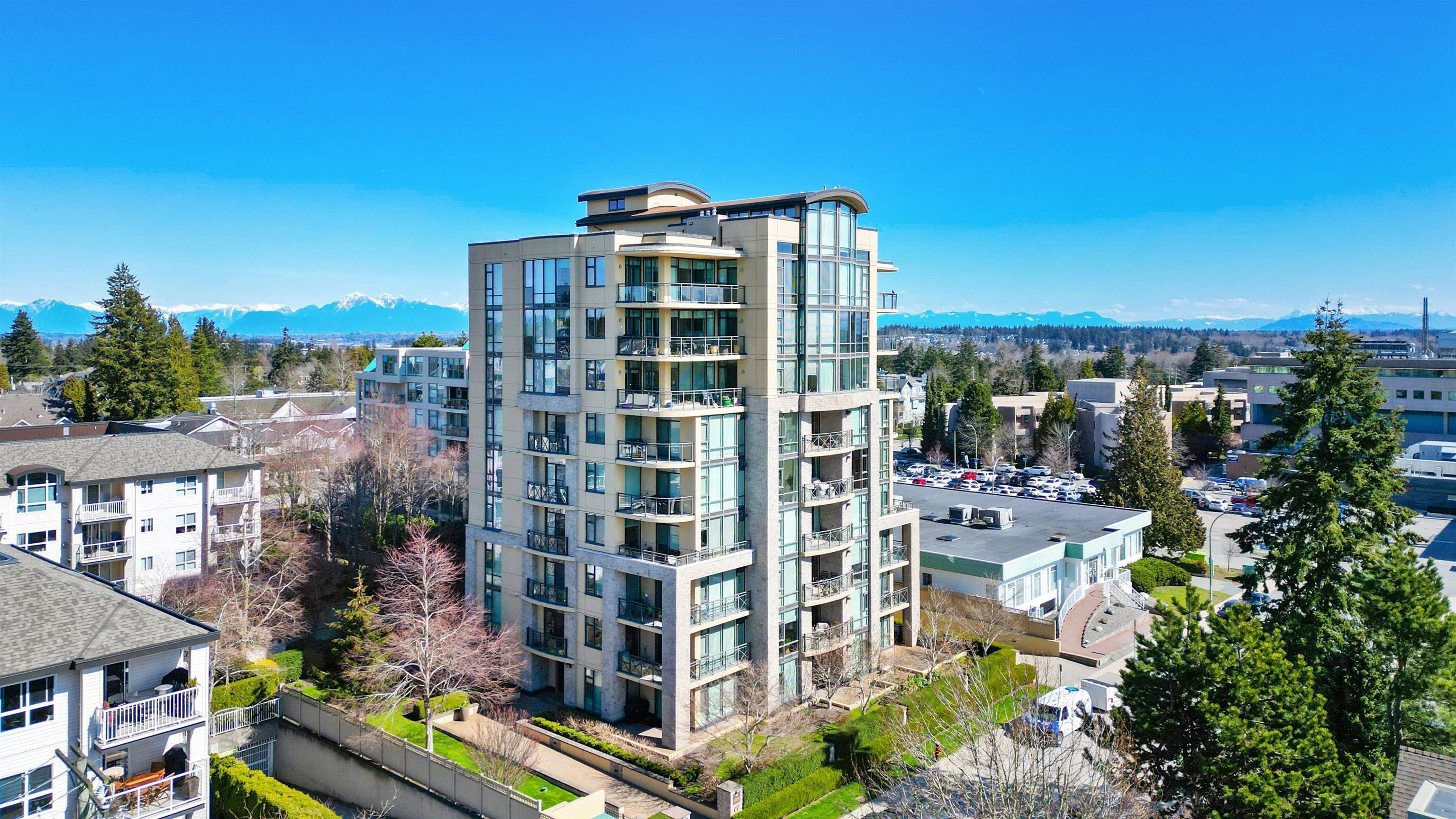 I have sold a property at 502 15445 VINE AVE in White Rock
